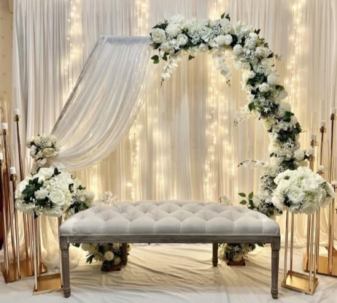 Events Arrangement With Free Installation